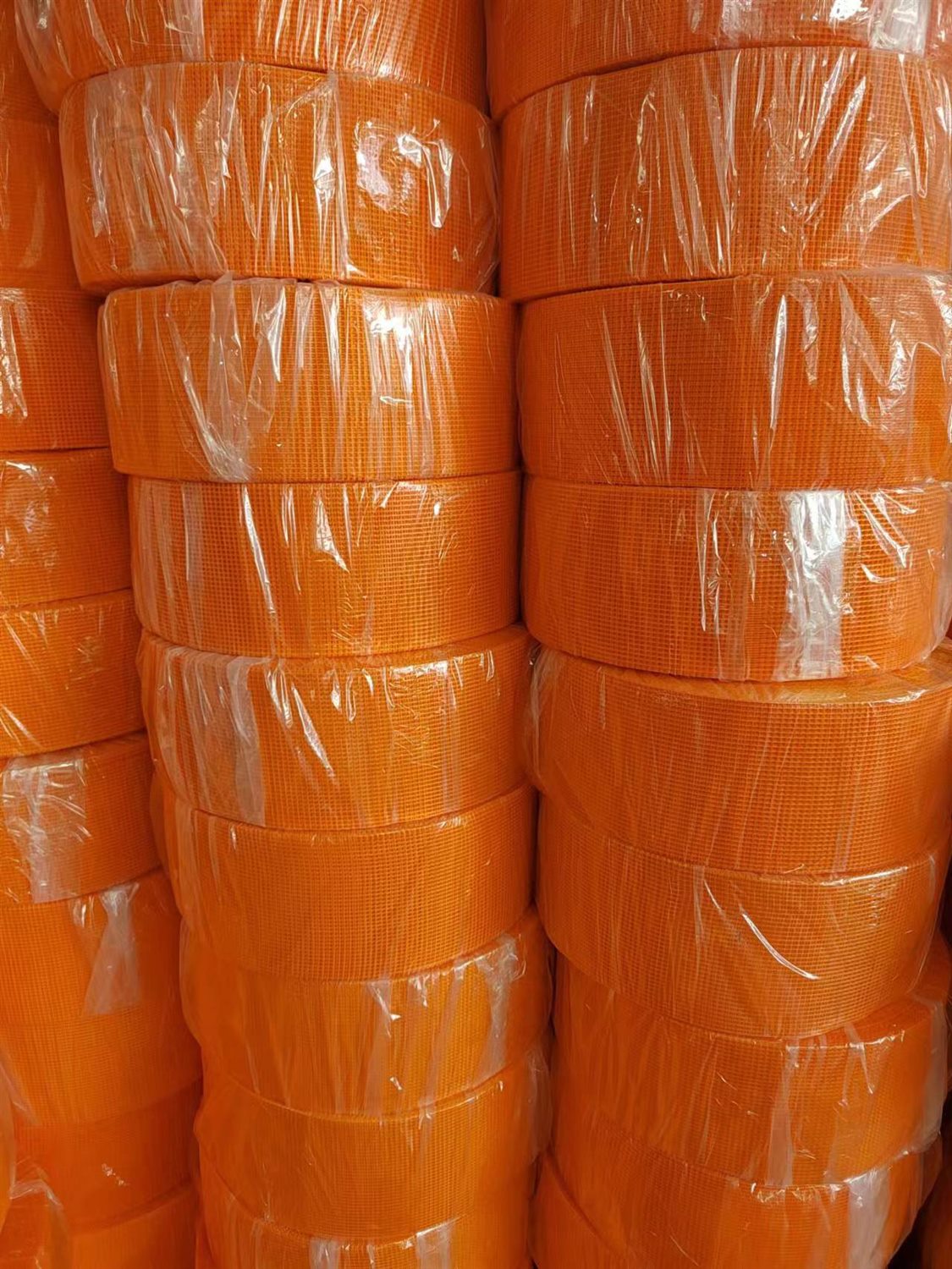 Orange slit fiberglass mesh rolls
